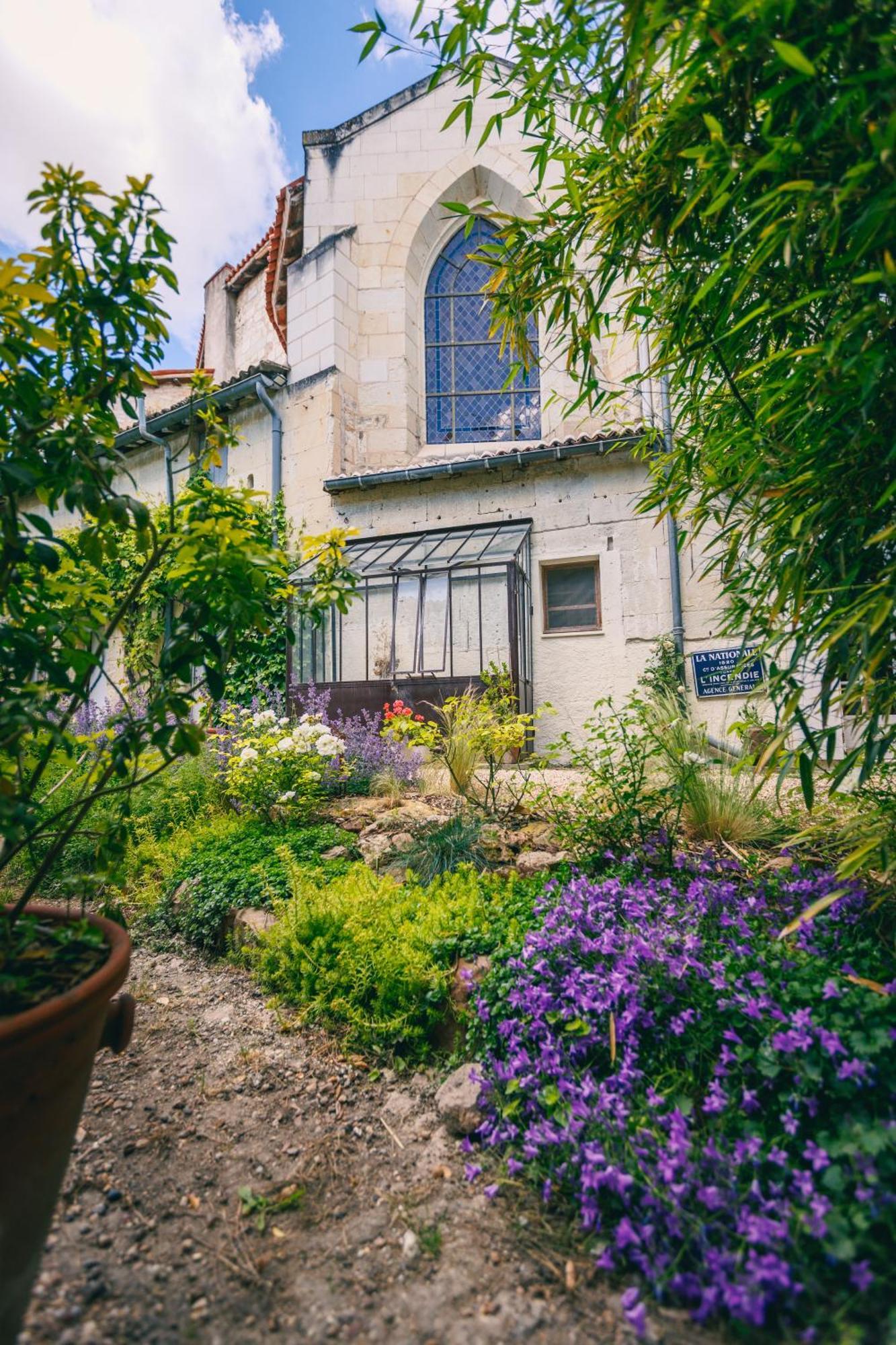 Отель Le Prieure Sainte Croix Лудён Экстерьер фото